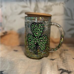 Green Glitter Shamrock Mug